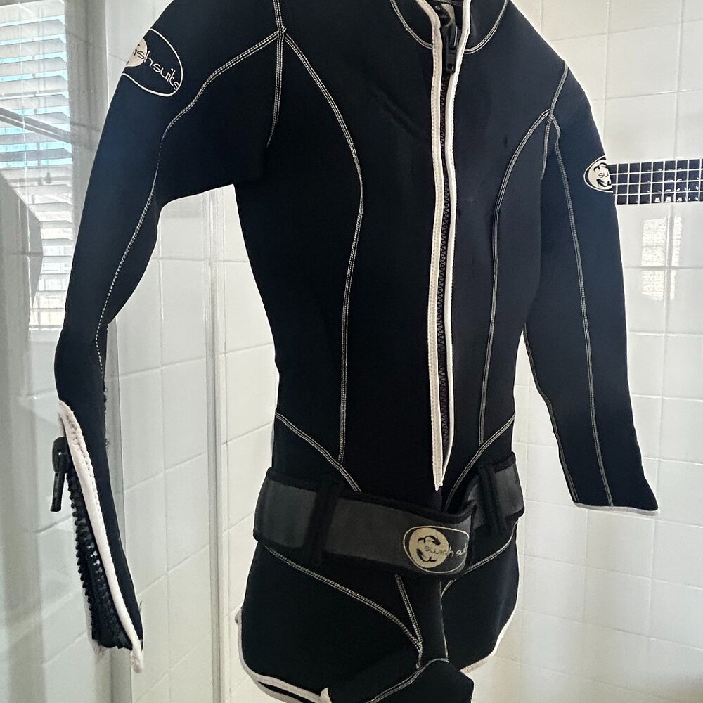 Dive Suit